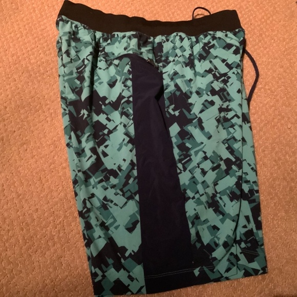 Lululemon Shorts - Picture 2 of 4